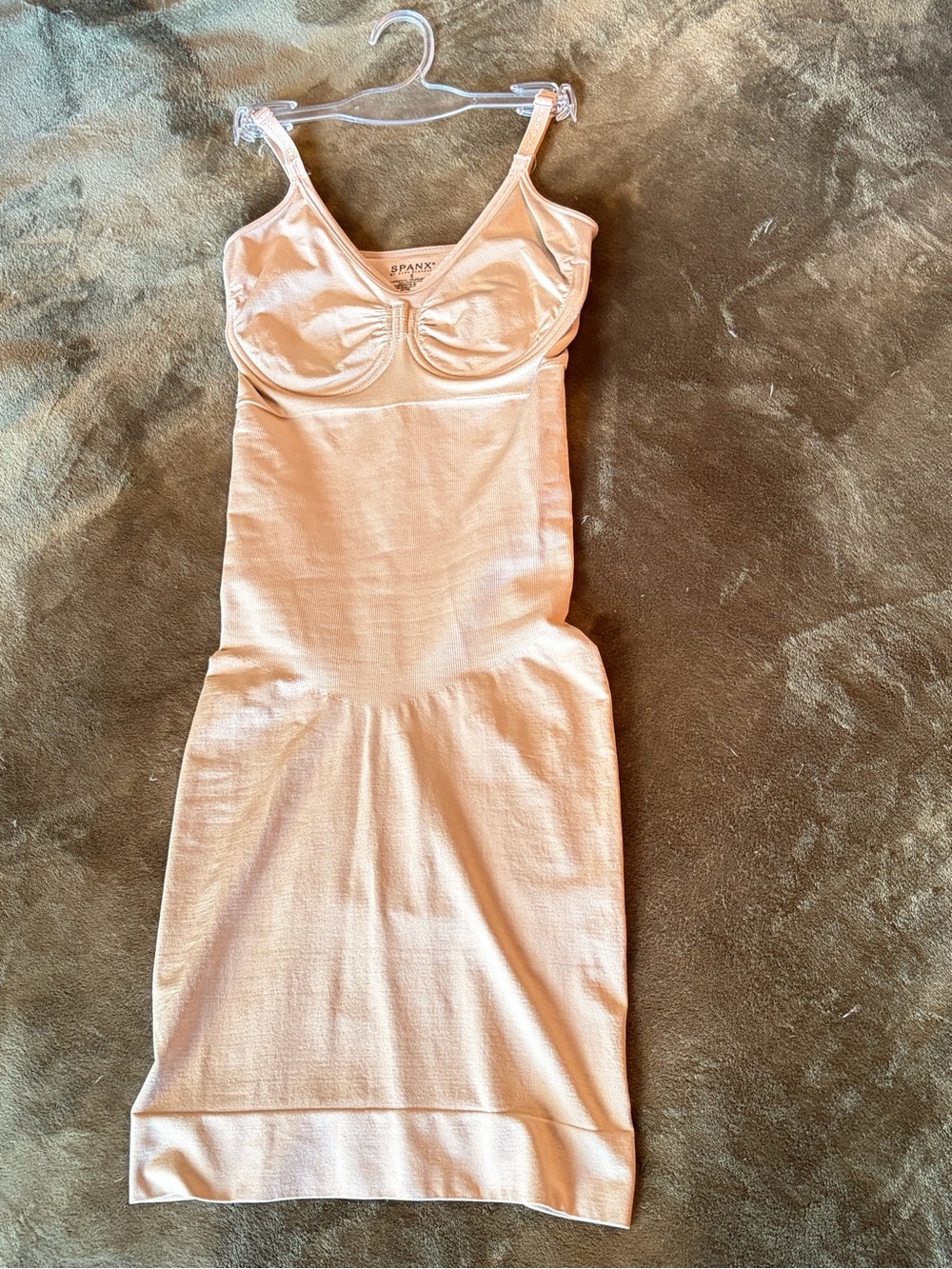 SPANX Nude Sculpting Slip with Built-In Underwire and Adjustable Straps